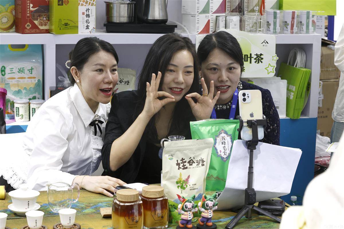 vg棋牌厅
